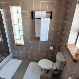 Brighton Beach Apartment 1 Bathroom